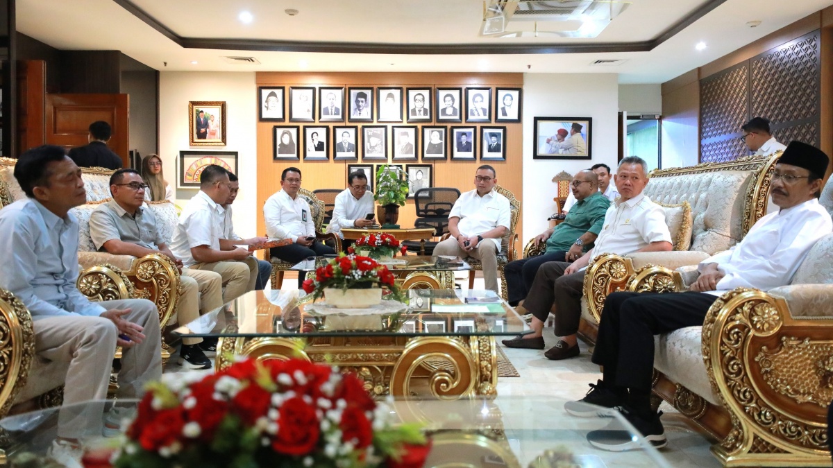 Sekolah Rakyat Permanen di Sigi dan Lombok Tengah Diminta Gus Ipul Segera Dipercepat