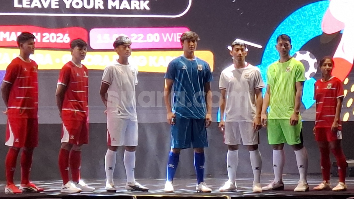 BREAKING NEWS! Ini Penampakan Jersey Baru Timnas Indonesia
