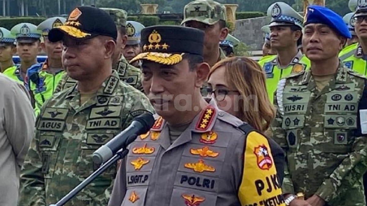 Pastikan Stok BBMLPG Aman saat Lebaran, Kapolri: Tak Usah Panic Buying