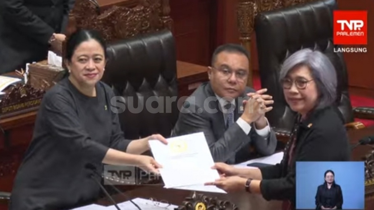 Tok! DPR Sahkan RUU PPRT, Hak Cipta, dan Pengelolaan Keuangan Haji Jadi Usul Inisiatif