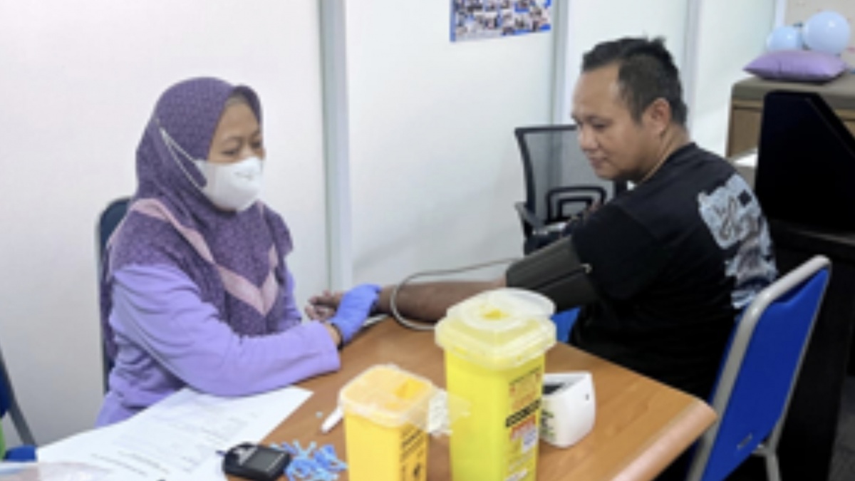 Cegah Kecelakaan Saat Mudik, Kemnaker Periksa Kesehatan dan Kelelahan Pengemudi di 6 Kota