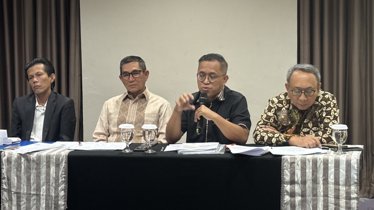 Merasa Dizalimi, Kerry Cs Laporkan 4 Hakim Perkara Pertamina ke KY dan Bawas MA
