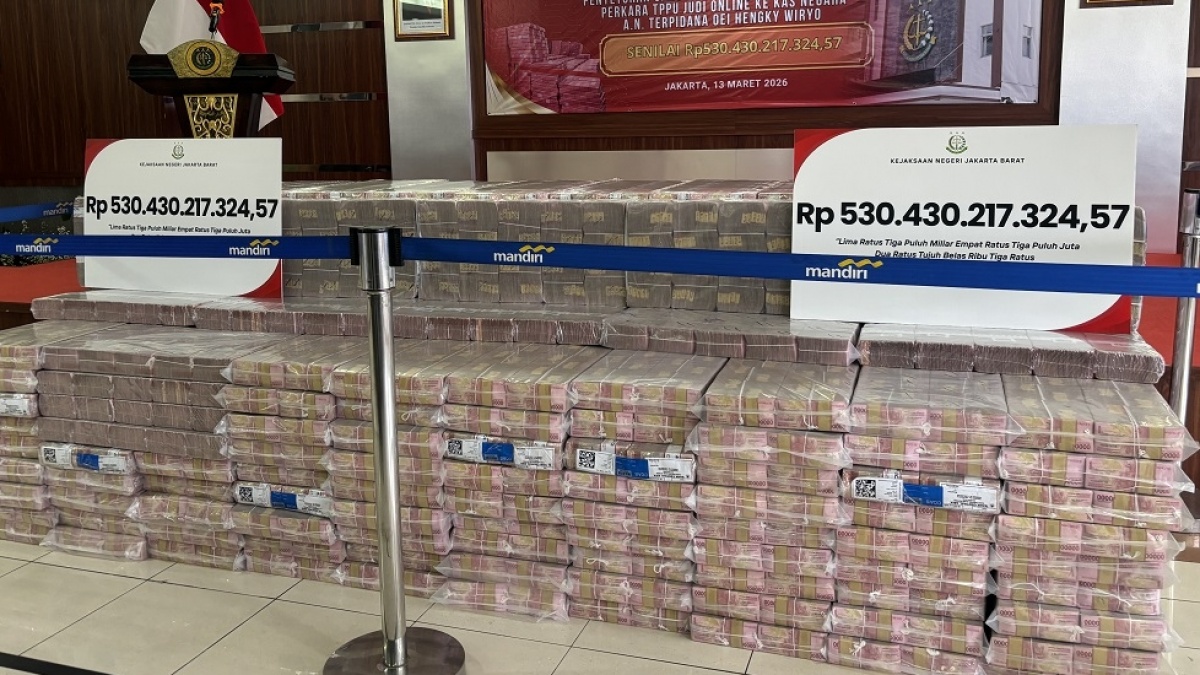 Kejari Jakbar Setor Rp530 Miliar Hasil Rampasan Kasus Judi Online ke Kas Negara
