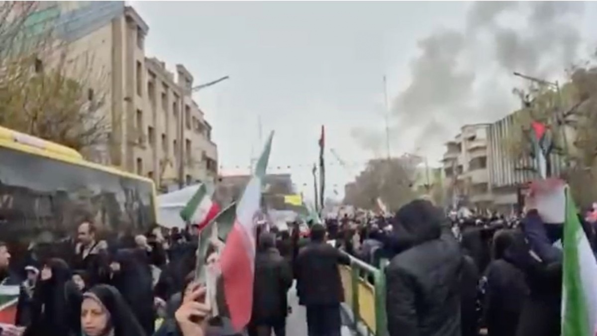 Solidaritas Tanpa Batas: Warga Iran Tetap Bela Palestina di Tengah Gempuran Rudal AS-Israel