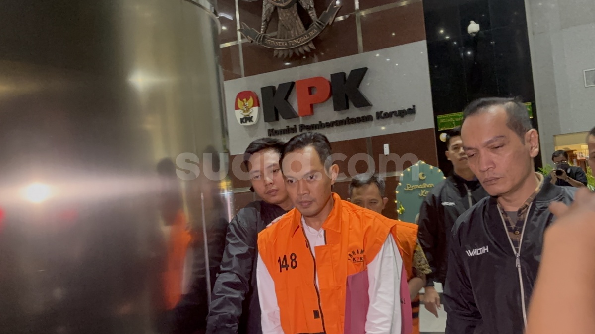 Bupati Nonaktif Cilacap Gugat Status Tersangka, KPK Siap Hadapi