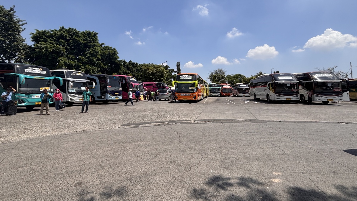Cerita Unik Pemudik di Terminal Kalideres: Pengalaman Pertama hingga Tradisi Tahunan