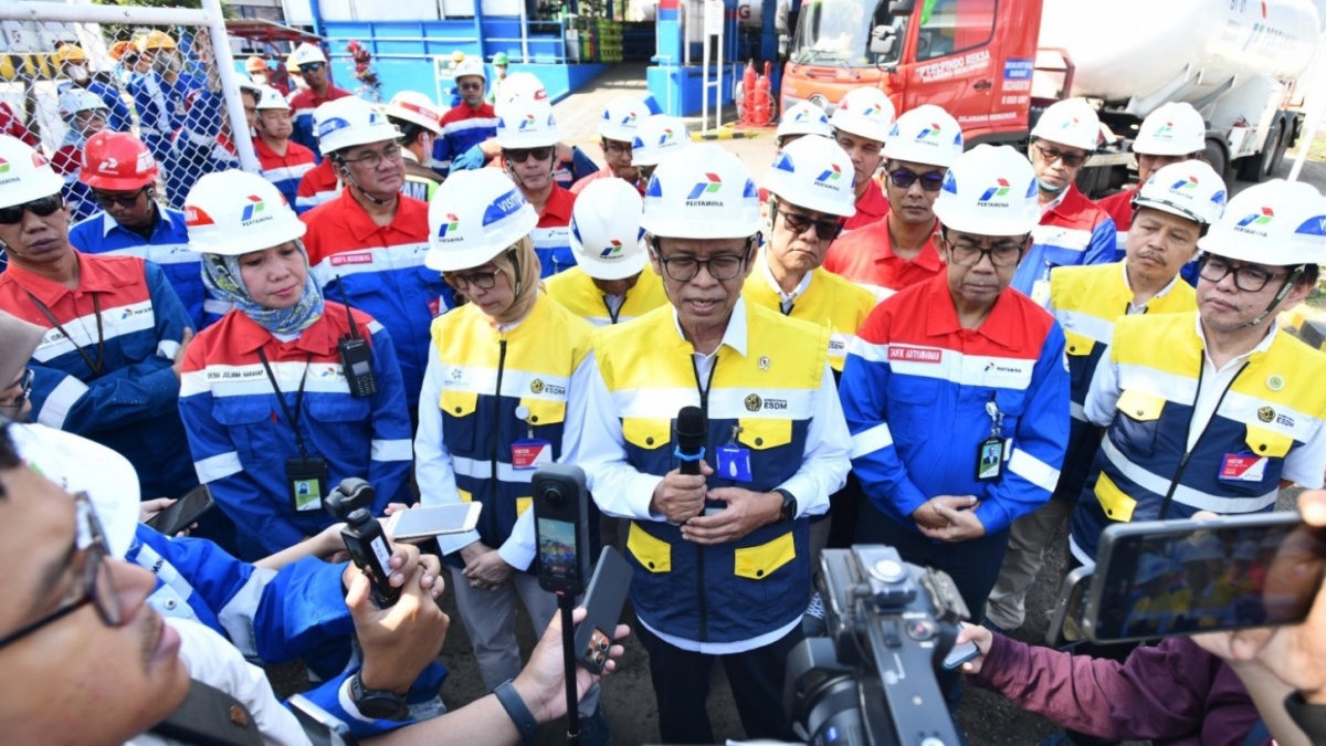 Pertamina dan Wamen ESDM Tinjau Fuel Terminal Padalarang, Pastikan BBM Aman pada Idulfitri 2026