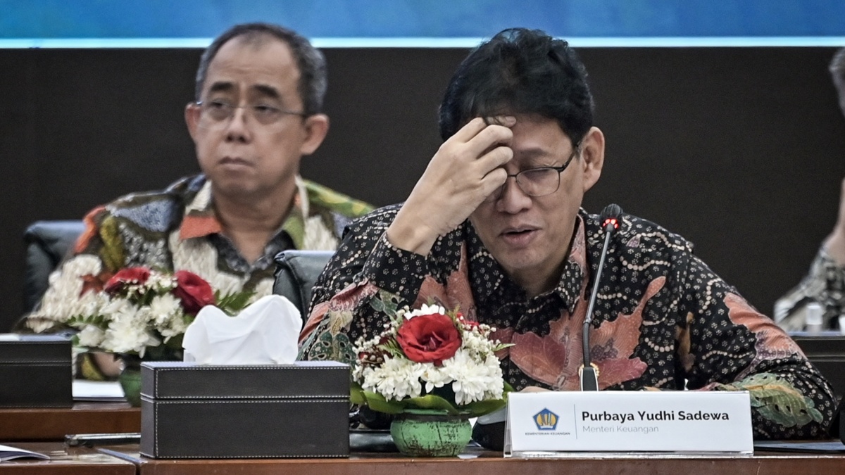 Bea Masuk Suku Cadang Pesawat Jadi 0 Persen, Purbaya Bisa 'Rugi' Rp 500 Miliar