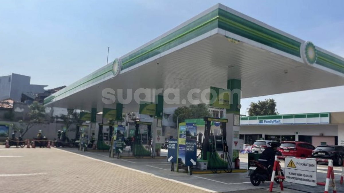 Pertamax Melonjak, SPBU Swasta Ikut Kerek Naik Harga BBM Hingga Tembus Rp17.000 per Liter