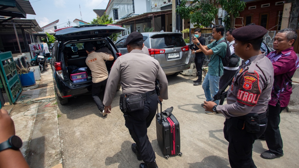 KPK Buka Peluang Periksa Ono Surono Usai Penggeledahan Rumahnya