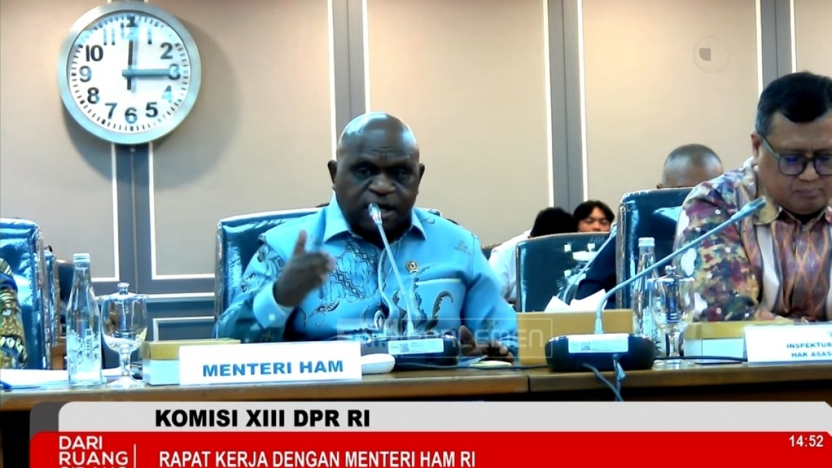 Gebrakan Menteri HAM Natalius Pigai di DPR: Singgung Intoleran hingga Usul UU Kebebasan Beragama