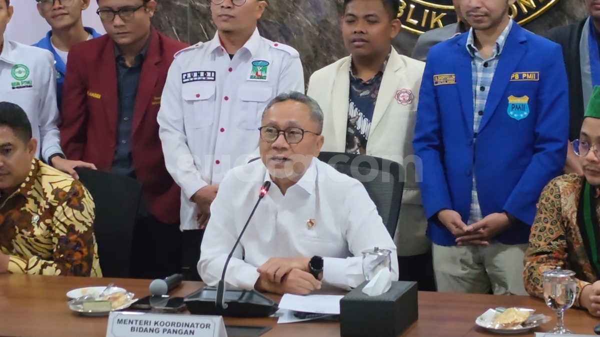 Zulhas Pasang Badan: Meski Dunia Membara, Stok Pangan RI Aman Hingga 2027!