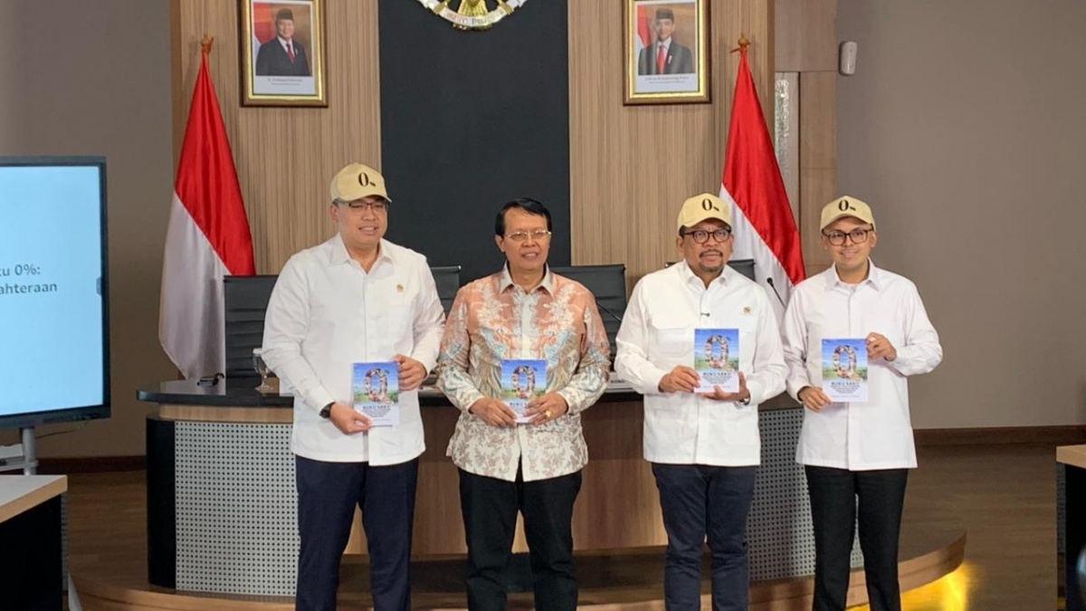 Pemerintah Luncurkan Buku Saku 0%, Targetkan Kemiskinan Nol Persen