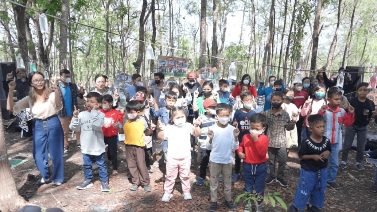 Sisakan Sedikit untuk Kami: Seruan Anak-Anak di Ibadah Alam GKJ Baturetno