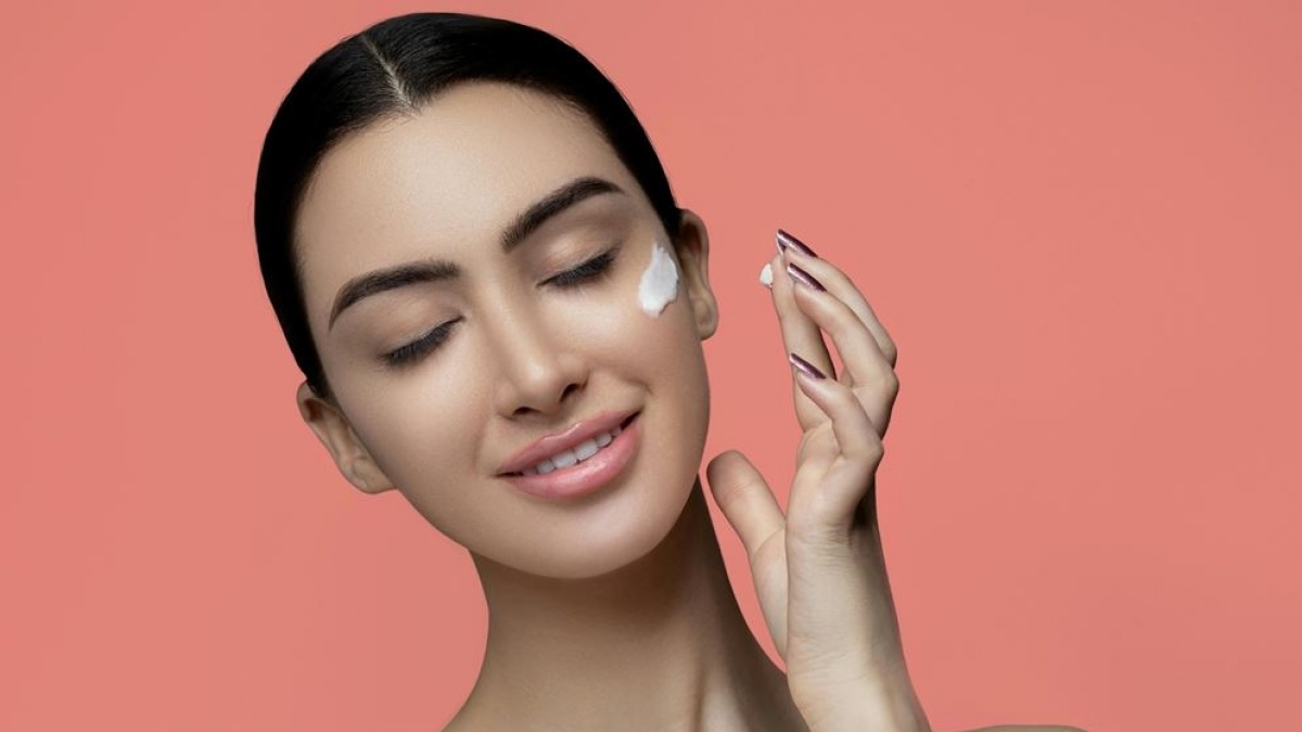 Apa Beda BB, CC, dan DD Cream? Ini 6 Rekomendasi Terbaik yang Layak Dicoba