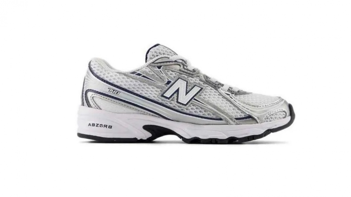 5 Sepatu Murah Senyaman New Balance 740, Harga Mulai Rp200 Ribuan
