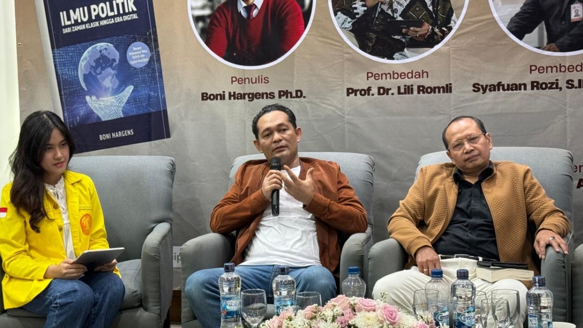 Kapolri Terjun Langsung ke Lokasi Gempa NTT, Boni Hargens Sebut Polri Garda Terdepan Kemanusiaan