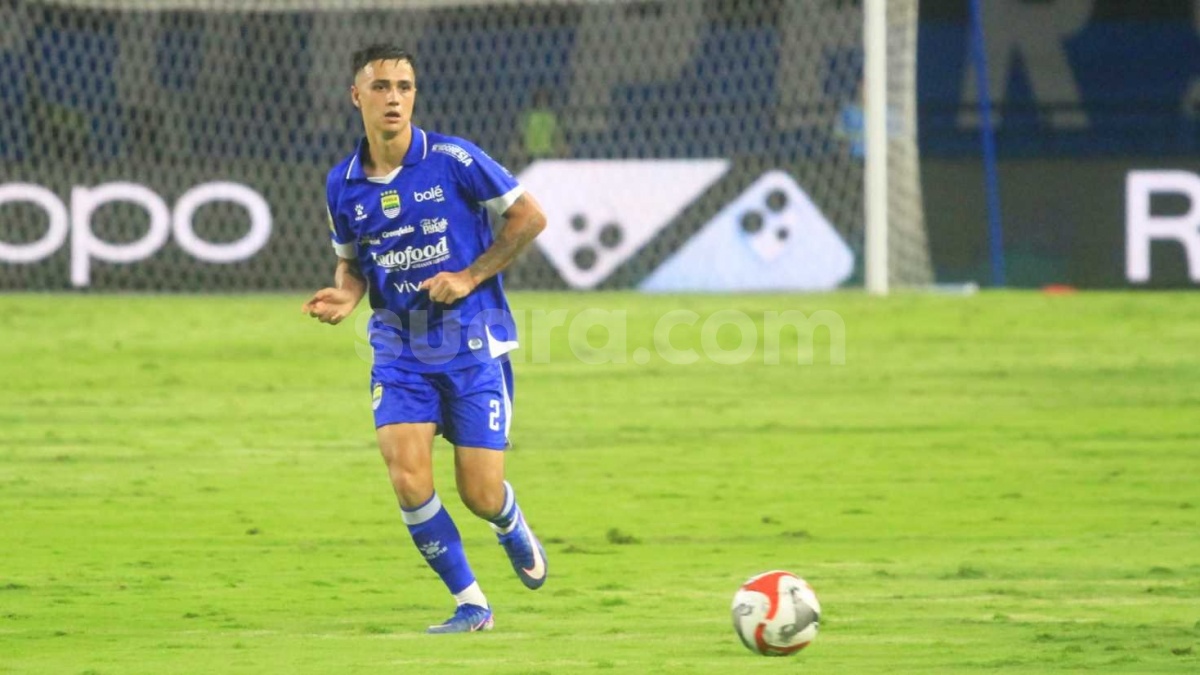 Kerja Keras Eliano Reijnders Bikin Igor Tolic Kepincut, Sampai Dijuluki Iron Man