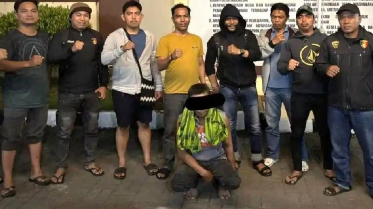 Gelap Mata Demi 'Deposit' Judol: Pria di Makassar Bacok Istri dan Leher Sepupu hingga Tewas!