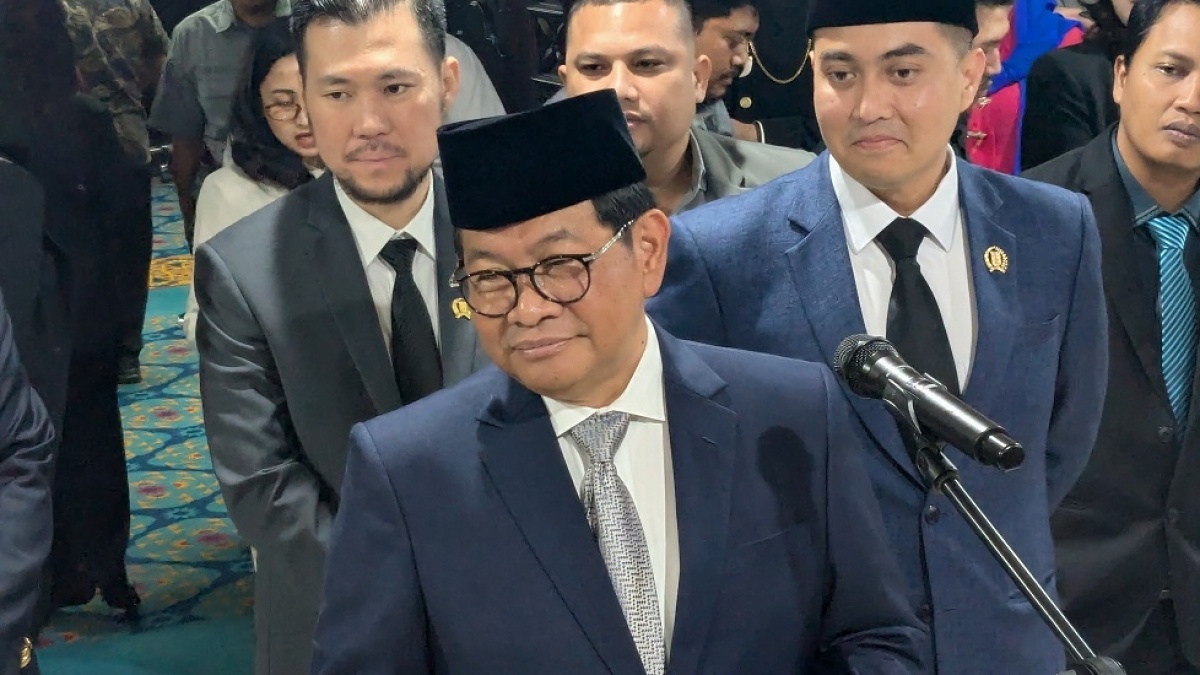 Pramono Anung Klarifikasi Jual Nama Halte ke Parpol: Cuma Bercanda
