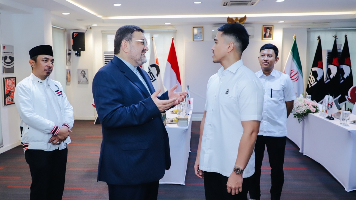 Perang Bikin Harga-harga Naik, Kaesang Lobi Dubes Iran Buka Jalur Selat Hormuz untuk Pertamina