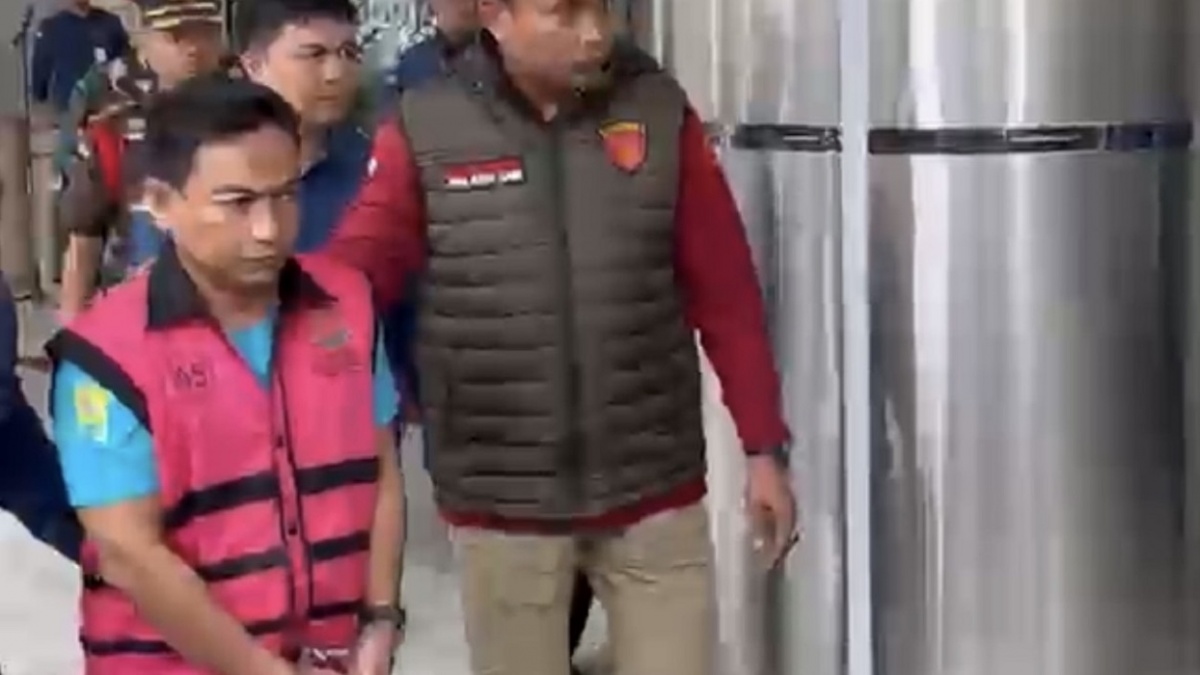 Ketua Ombudsman RI Hery Susanto Jadi Tersangka Kejagung, Tangan Diborgol