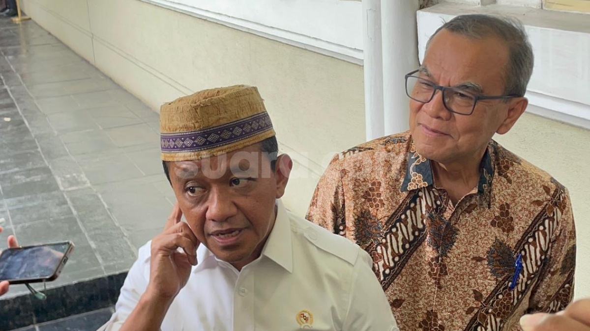 Bahlil Beri Sinyal Harga BBM Nonsubsidi Naik Bulan Depan?