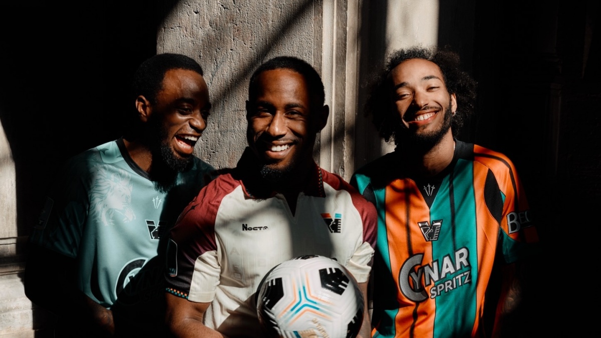Klub Semenjana dengan Jersey 'Menyala', Ada Eks Tim Jay Idzes