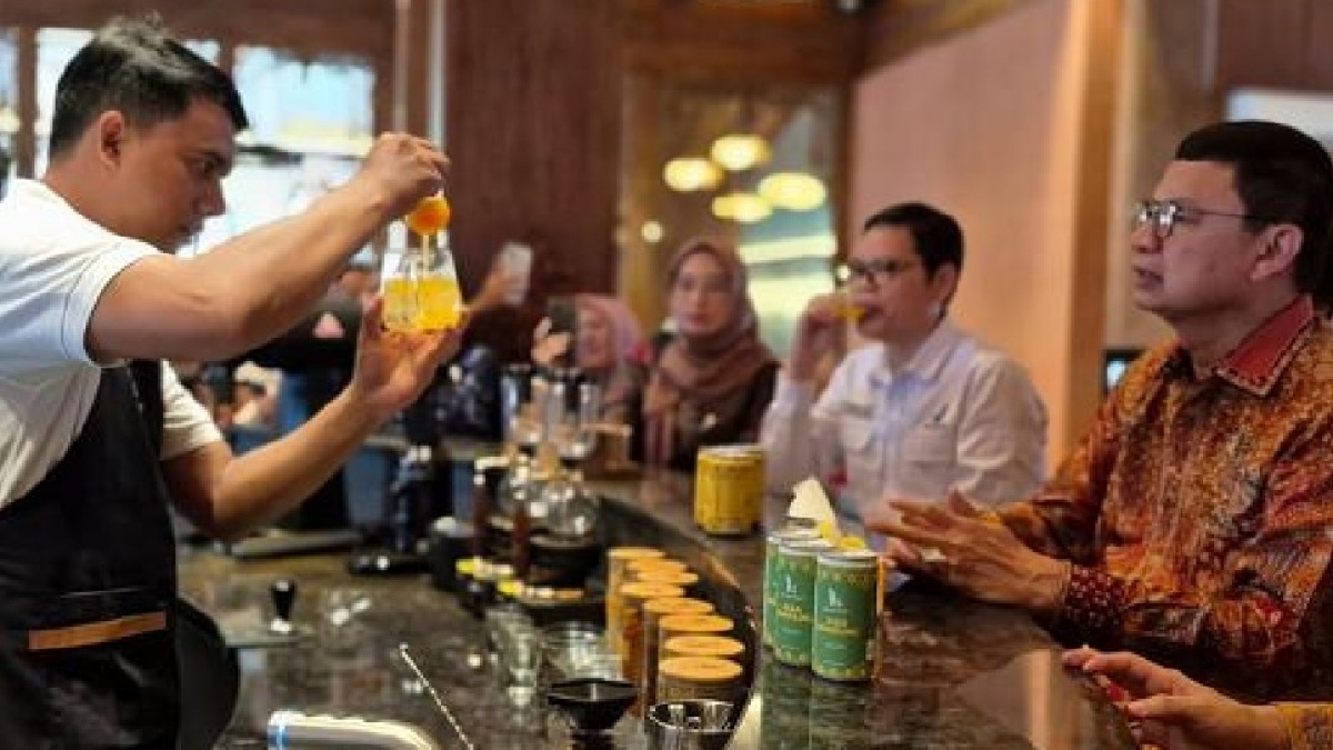 Tak Lagi Identik dengan Jamu Gendong, Begini Wajah Baru Jamu Indonesia di Tangan Generasi Muda