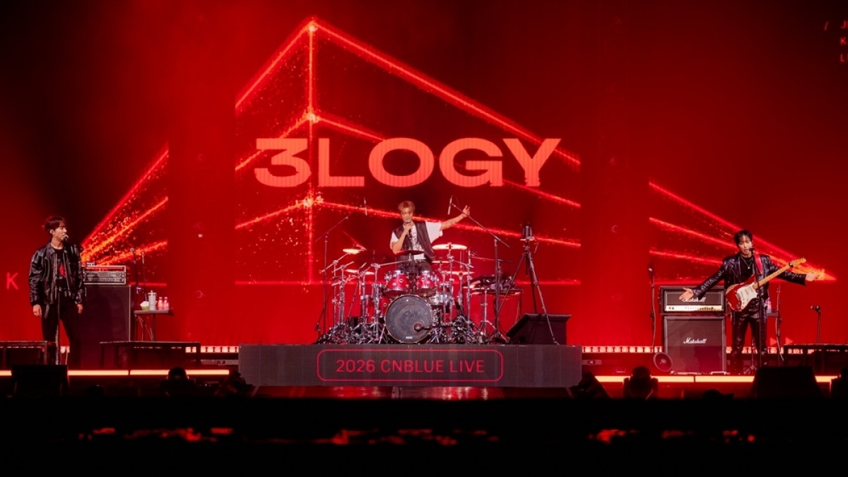 Tampil Enerjik di Jakarta, CNBLUE Bawakan Lagu Lama hingga Baru di Konser Semalam