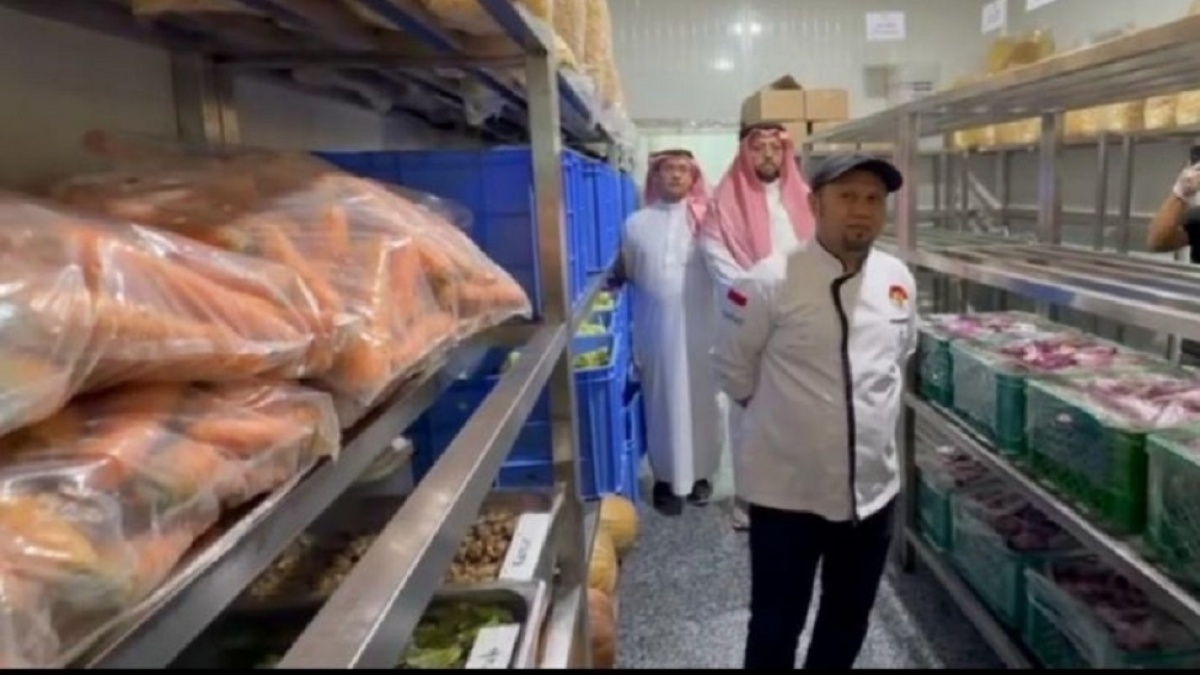 Jemaah Haji RI di Madinah Dijamin Makan Enak: 23 Dapur Siap Sajikan Menu Indonesia 3 Kali Sehari