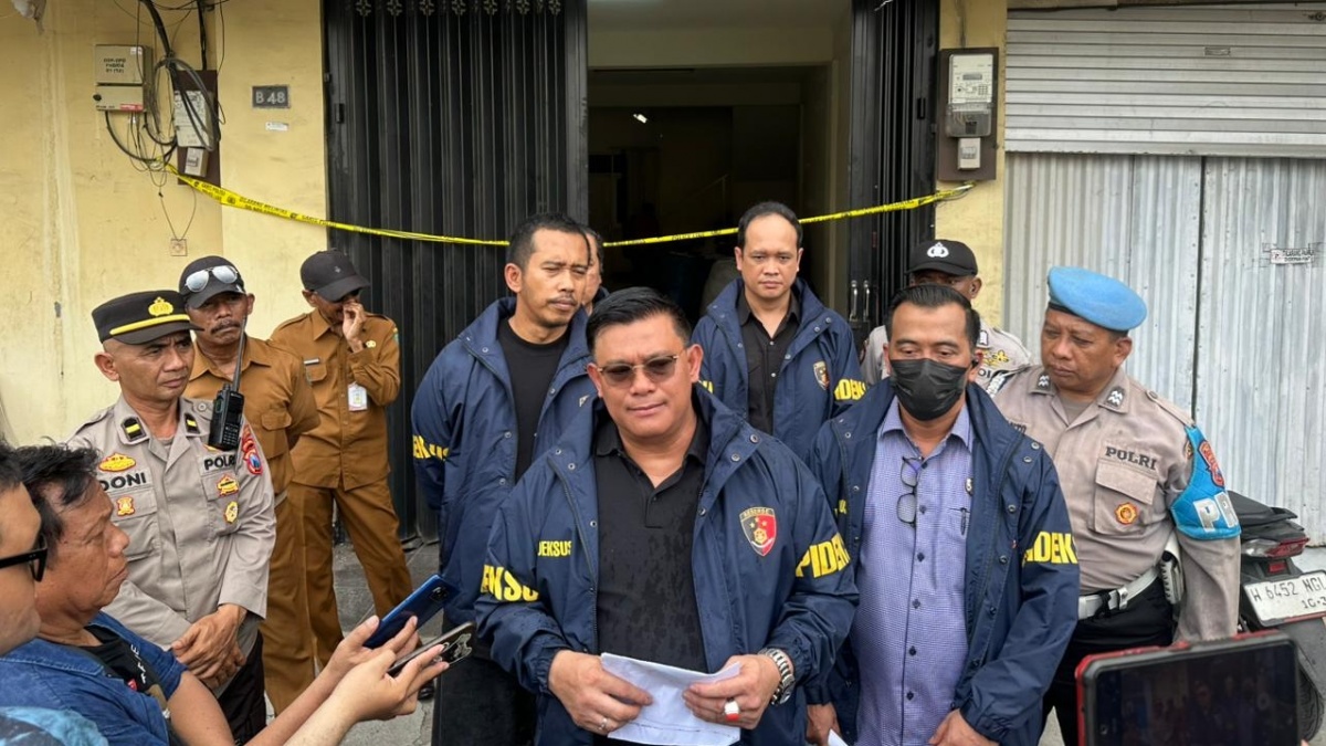 Bareskrim Bongkar Gudang Ponsel Ilegal di Sidoarjo, Satu Truk Barang Bukti Disita