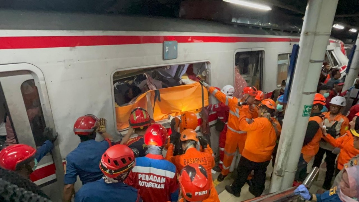 KAI Daop 1 Jakarta: Dua Korban Tabrakan Kereta Bekasi Timur Meninggal Dunia
