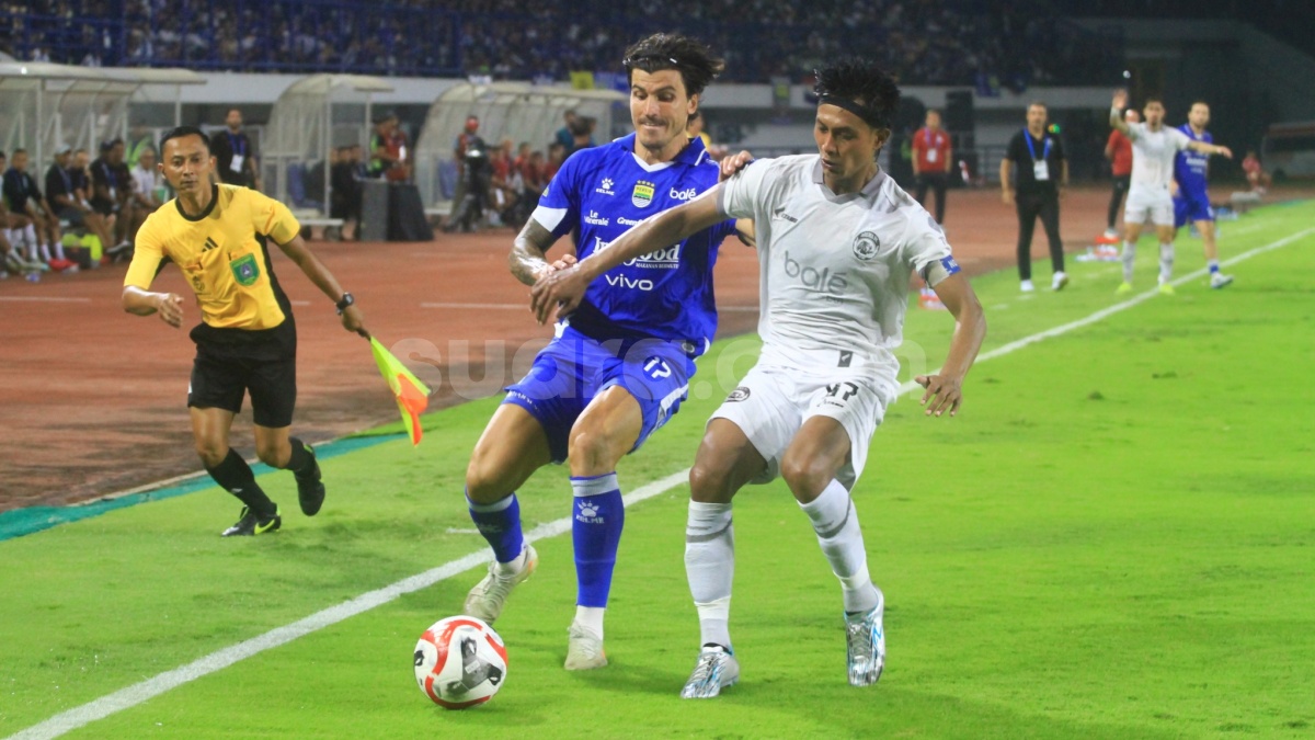 Persib Bandung Dibayangi Borneo FC, Sergio Castel Tegaskan Wajib Menang di Sisa Laga
