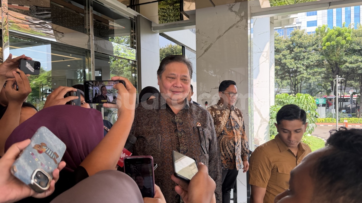 Airlangga Bantah IHSG Jeblok Gegara Pemerintah Bentuk BUMN Ekspor PT DSI