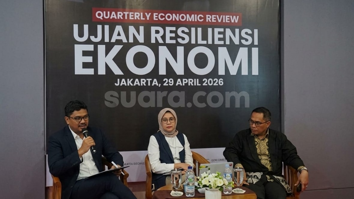 Kelas Menengah Terus Mengelus Dada: Gaji Tak Naik-naik dan Daya Beli yang Kian Payah