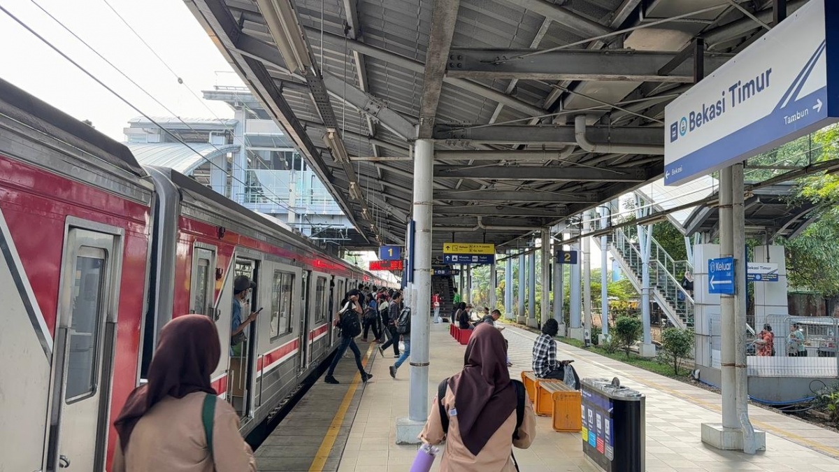 Kemenhub Tak Urus Prasarana Kereta Api Lagi, Diserahkan ke KAI