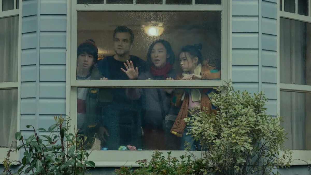 Sinopsis The Last House: Kisah Keluarga Terjebak di Rumah Sendiri, Tayang di Netflix
