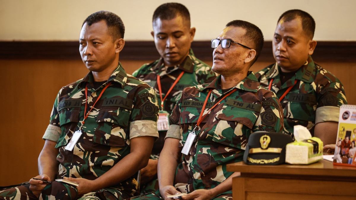 Terancam Pidana Berat, 4 Oknum TNI Penyiram Air Keras Aktivis KontraS Hadapi Sidang Tuntutan