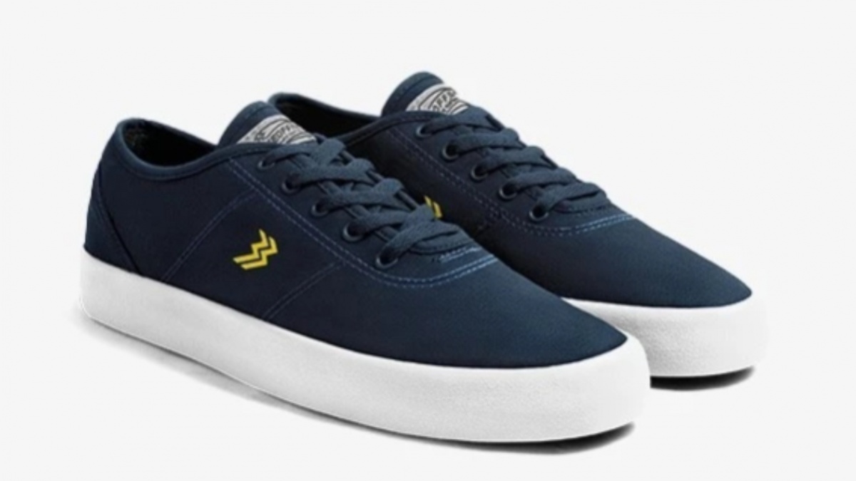 8 Sneakers Lokal Paling Nyaman dan Modis untuk Gaya Harian, Mulai Rp200 Ribuan