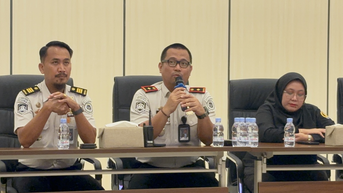 WNA Filipina di Palopo Ditahan Imigrasi karena Miliki e-KTP Indonesia