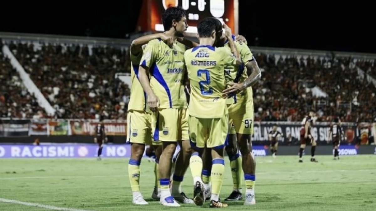 Skuad Persib Bandung Diminta Jangan Besar Kepala Sebelum Resmi Juara!