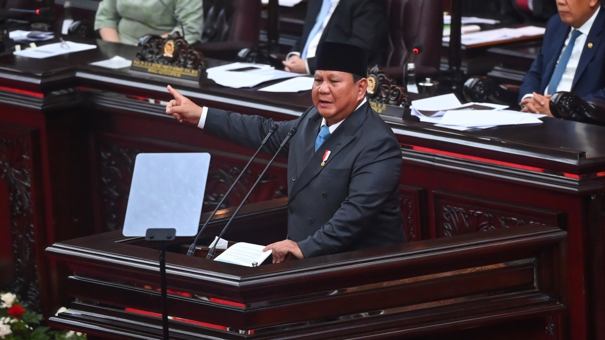 Prabowo Persilakan DPR hingga Kepala Daerah Cek Dapur MBG: Temuan Penyimpangan Langsung Ditindak