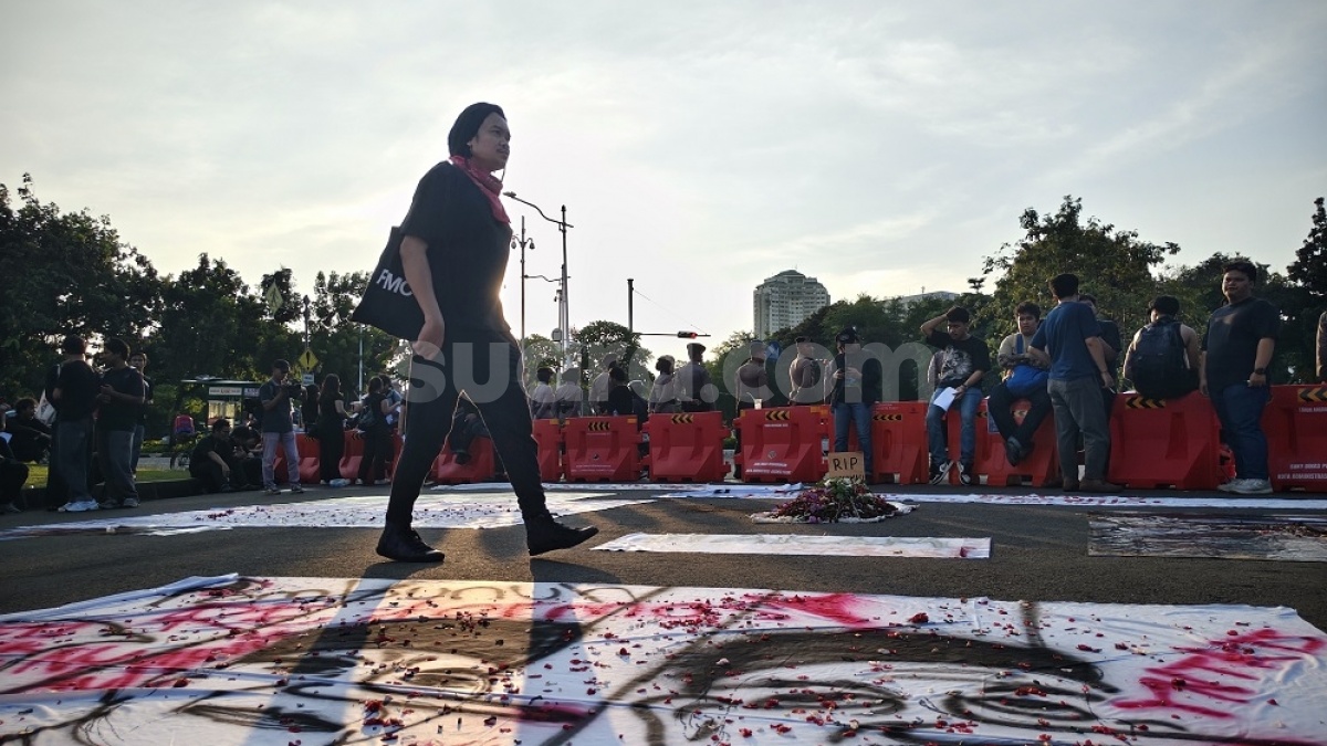 'Maaf Negara Mengkhianatimu', Pesan Haru Aksi Kamisan untuk Andrie Yunus