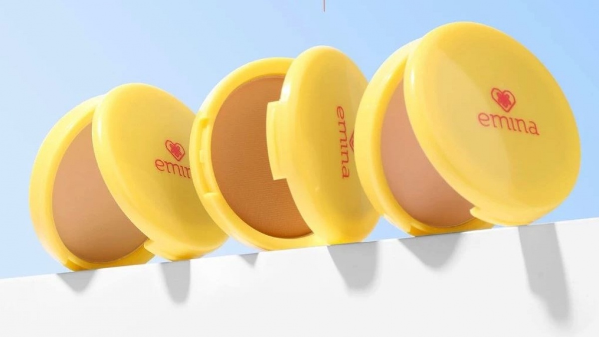 5 Bedak Padat Murah yang Bagus: Mulai Rp27 Ribuan, Makeup Tahan hingga 12 Jam