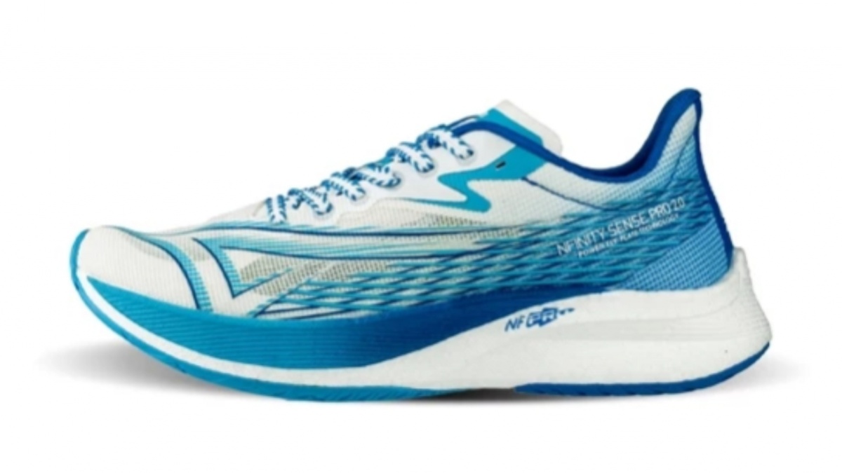 5 Sepatu Lari Lokal Terbaik untuk Race Day, Alternatif Adidas Adizero Versi Murah