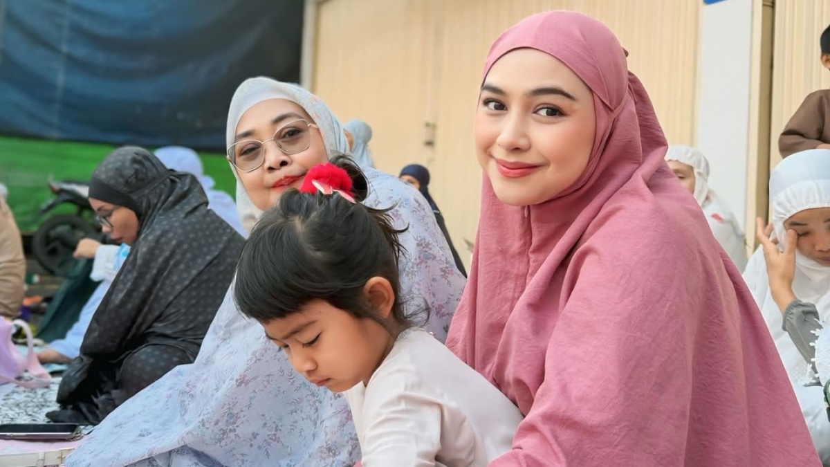 Dituding Pasang Piercing Pasca Operasi Hidung, Ria Ricis Akhirnya Bongkar Fakta Sebenarnya