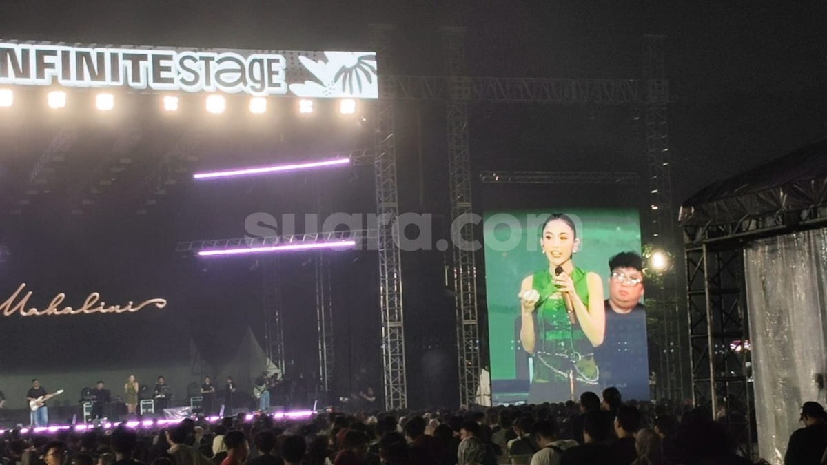 Bahas Risiko Diamuk Massa, Mahalini Tolak Permintaan Tambah Lagu di Specteve 2026: Aku Capek Viral