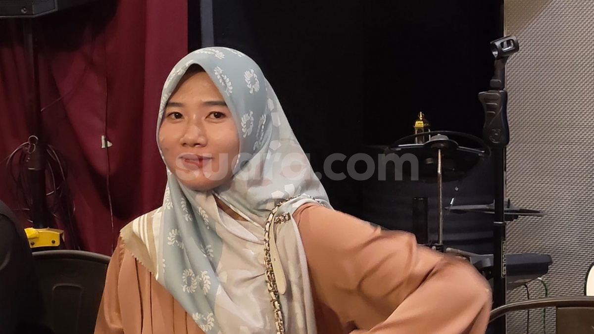 Bela Diri, Hera Ungkap ART Lain Juga Merokok di Rumah Erin Taulany