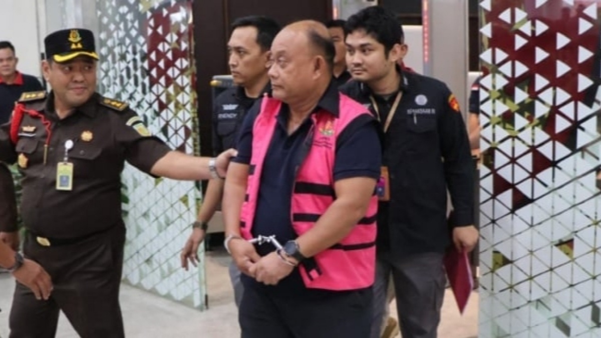 Kejagung Sasar Kantor dan Rumah Tersangka Korupsi MBG, Dokumen hingga Barang Bukti Elektronik Disita